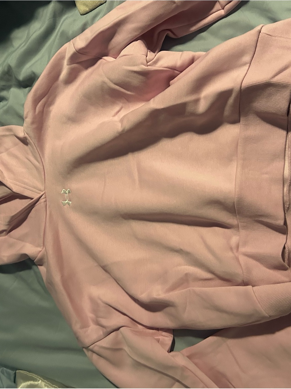 Under Armour youths Light Pink Pullover Hoodie